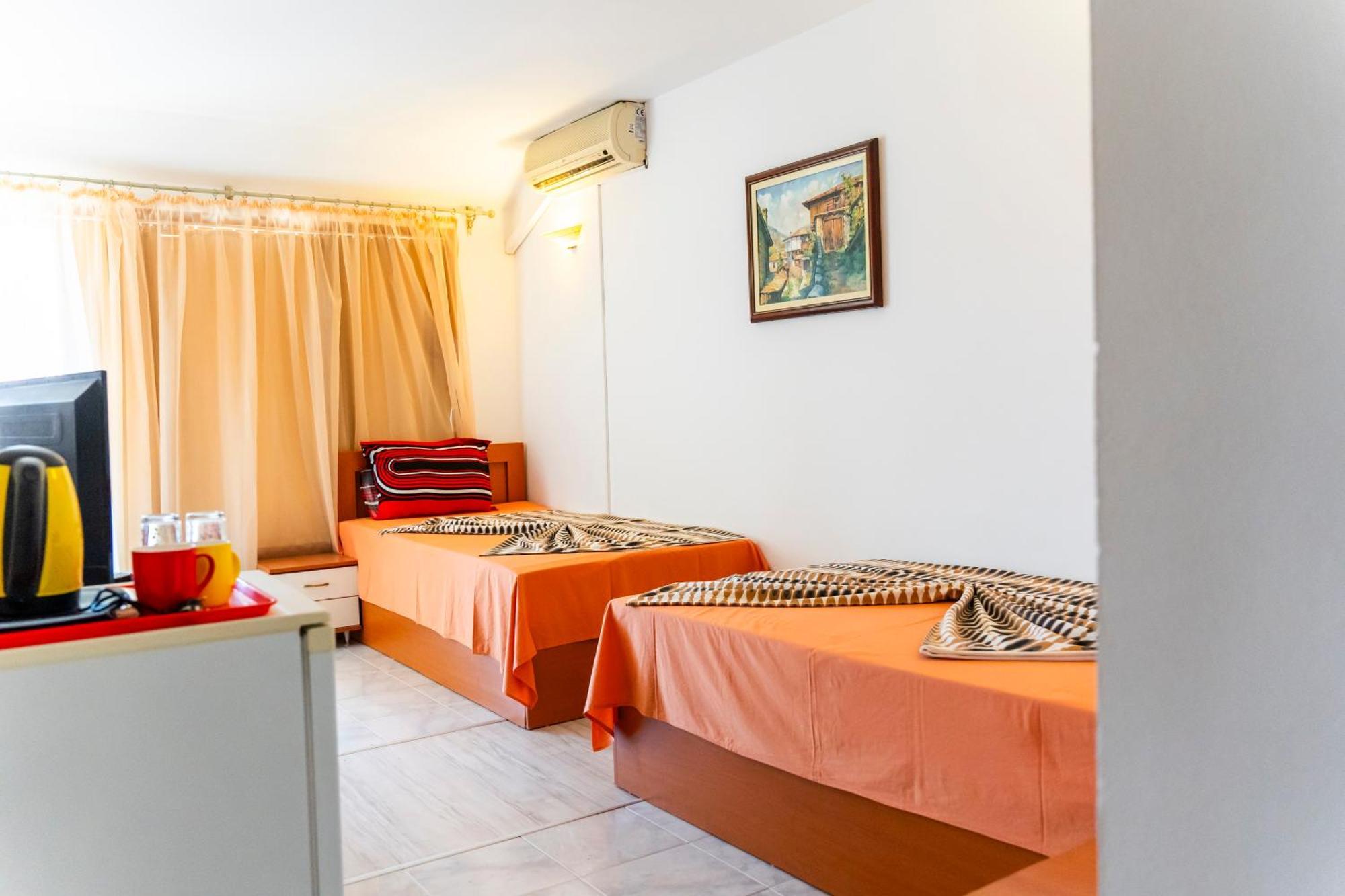 Family House Katerini Hotel Nesebar Bagian luar foto