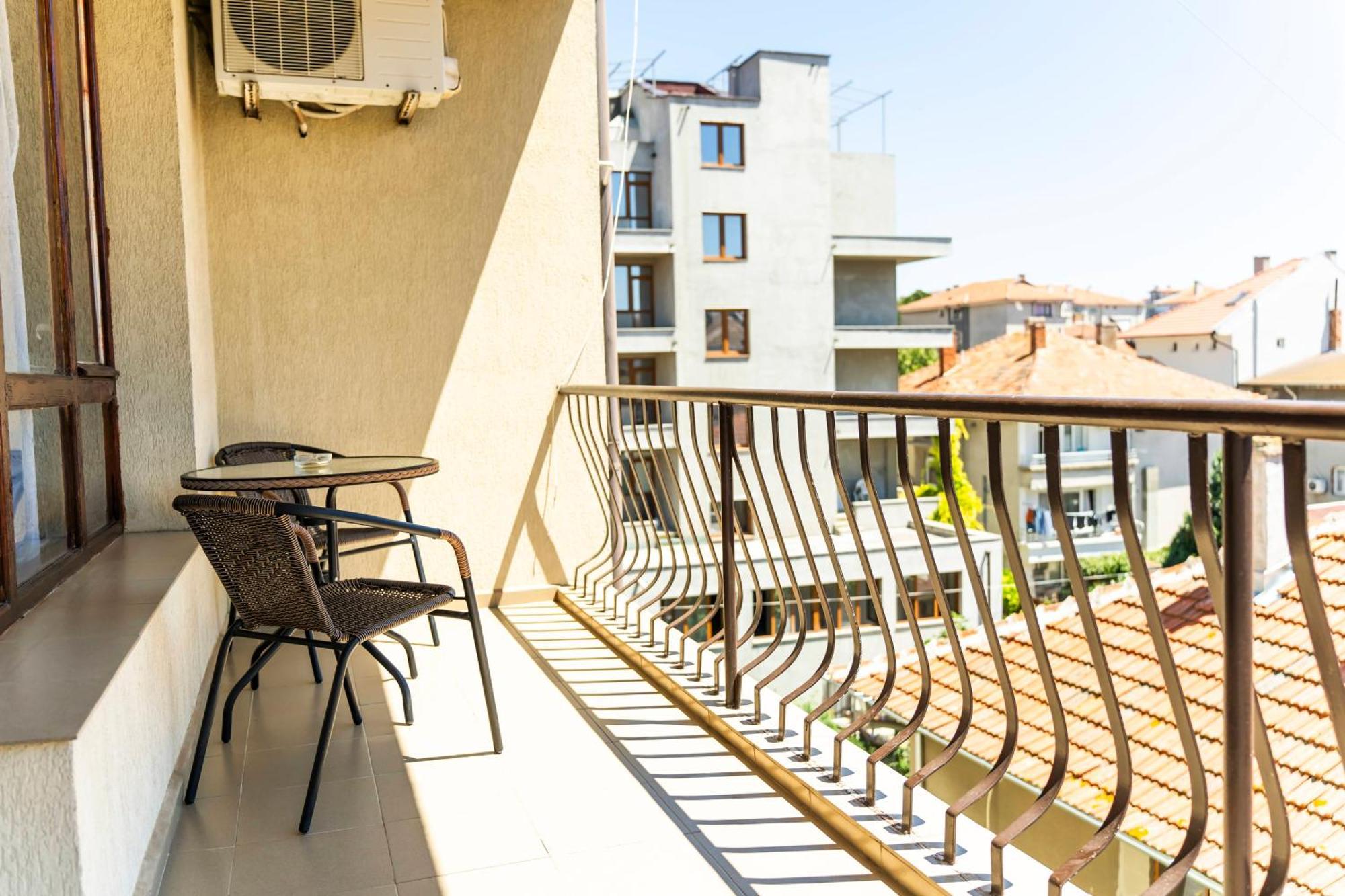 Family House Katerini Hotel Nesebar Bagian luar foto